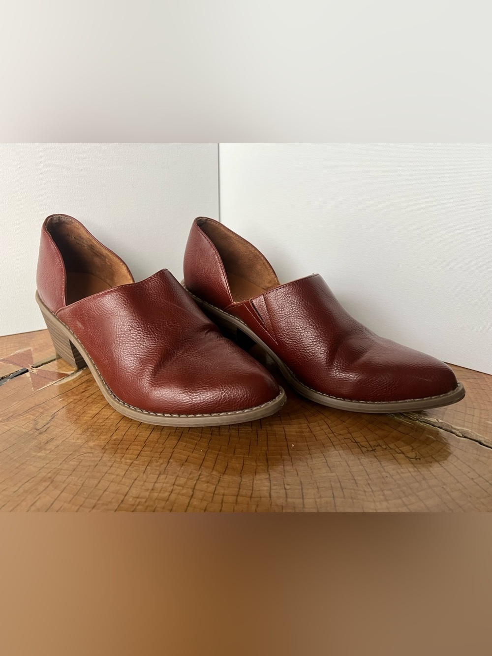 Cynthia Rowley Low Ankle Bootie - Reddish Brown- Woman’s Size 9